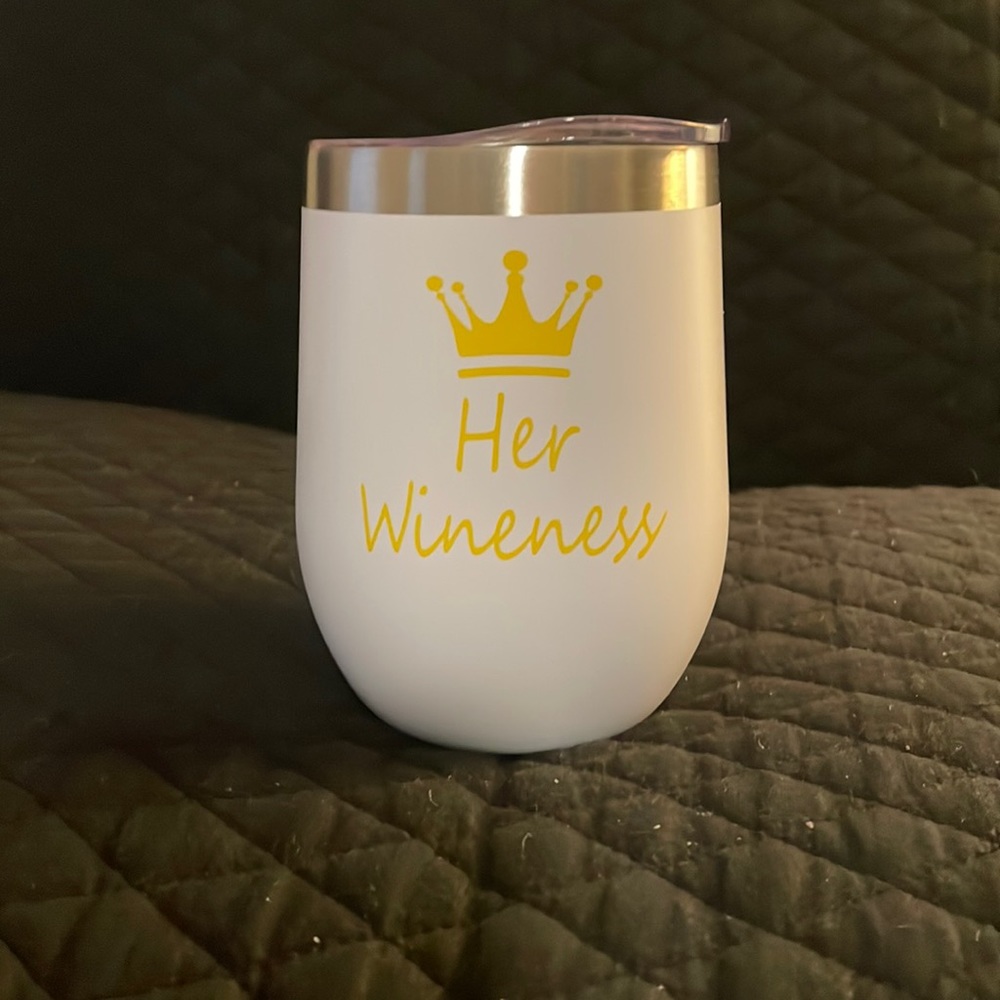 Wine tumbler